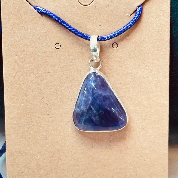 925 Sterling Silver Plated & Amethyst Stone/Crystal Trillion Cut Pendant EUC - Picture 2 of 12